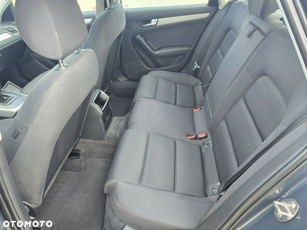 Audi A4 Limousine - 19