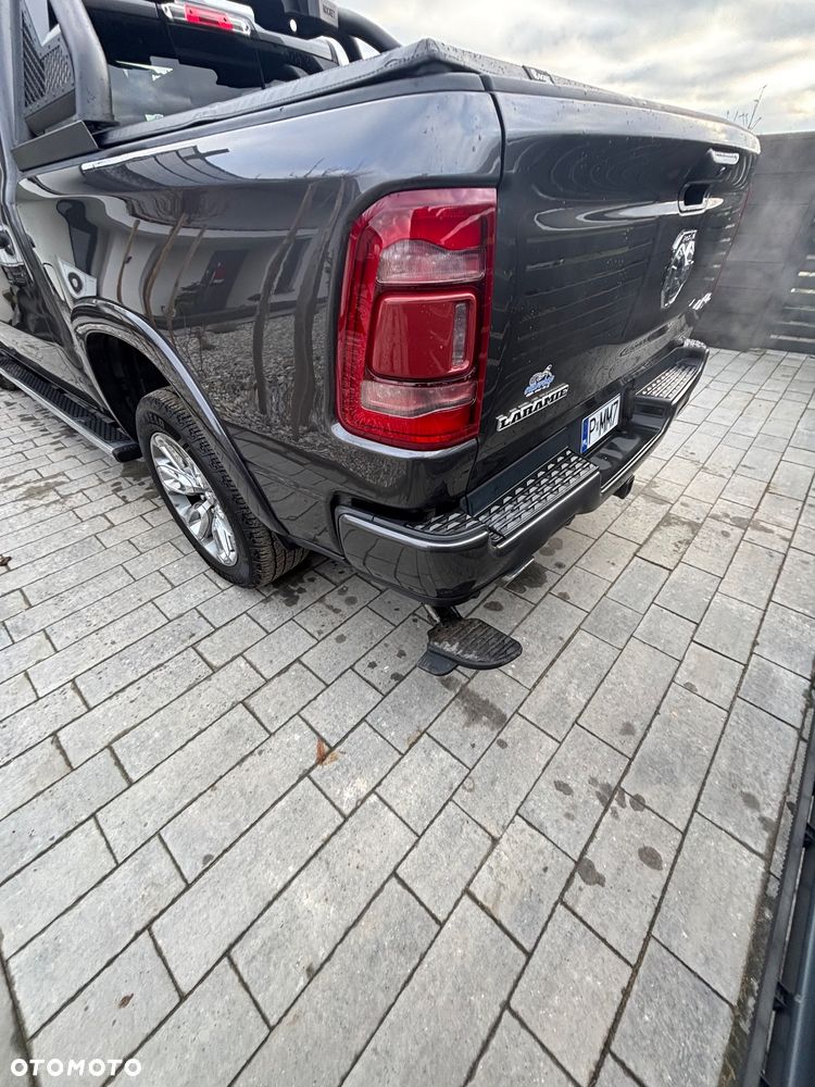 RAM 1500 Crew Cab Laramie - 8