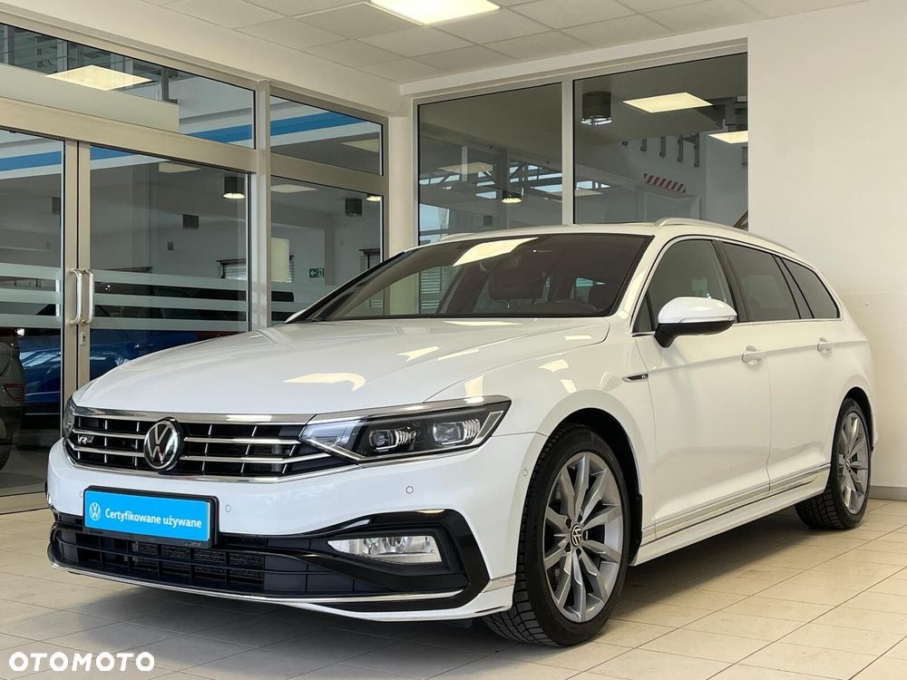 Volkswagen Passat Variant 2.0 TSI Elegance DSG - 2