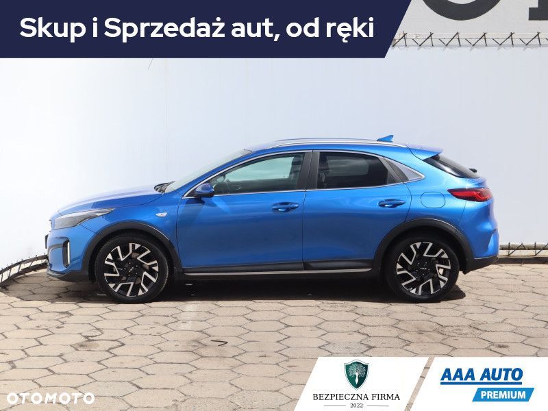 Kia XCeed - 4