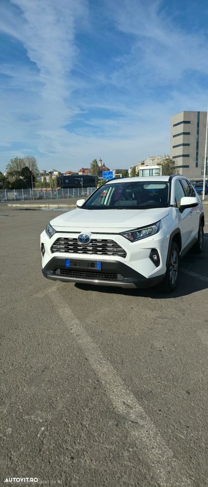 Toyota Rav4 2023 photo 5