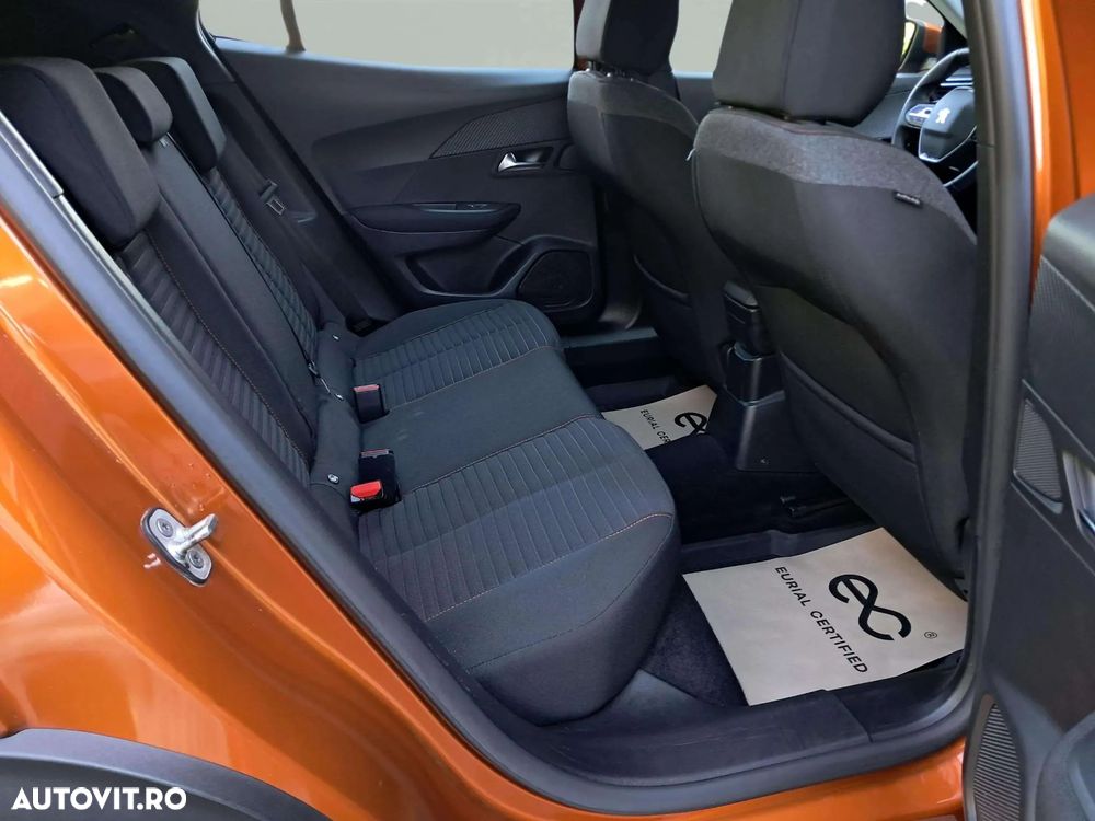 Peugeot 2008 1.2 PureTech EAT8 STT Active Pack - 8