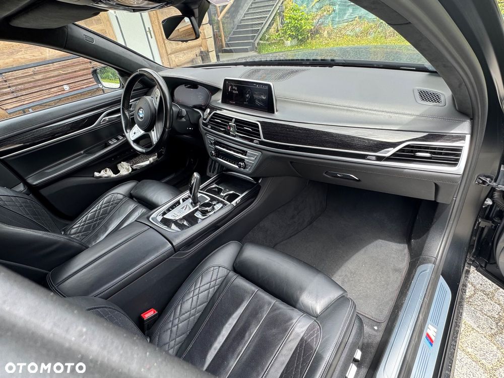 BMW Seria 7 740d xDrive - 4