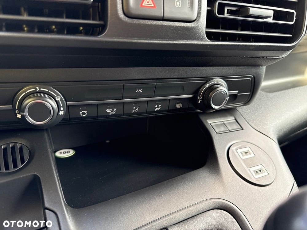 Opel Combo - 16