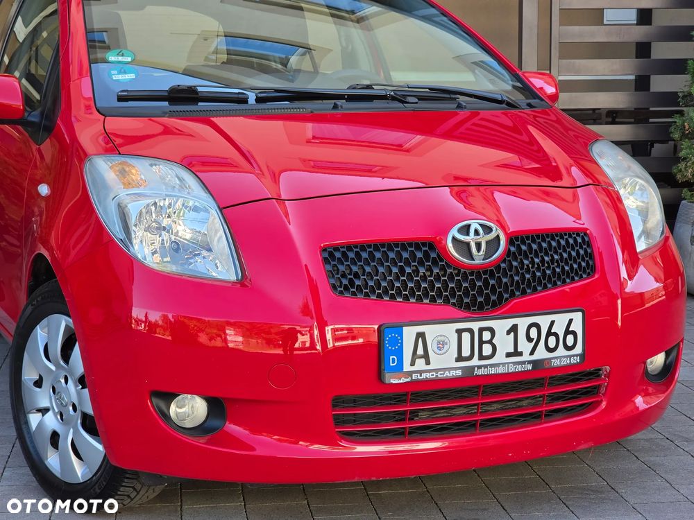 Toyota Yaris 1.3 VVT-i Sol - 12