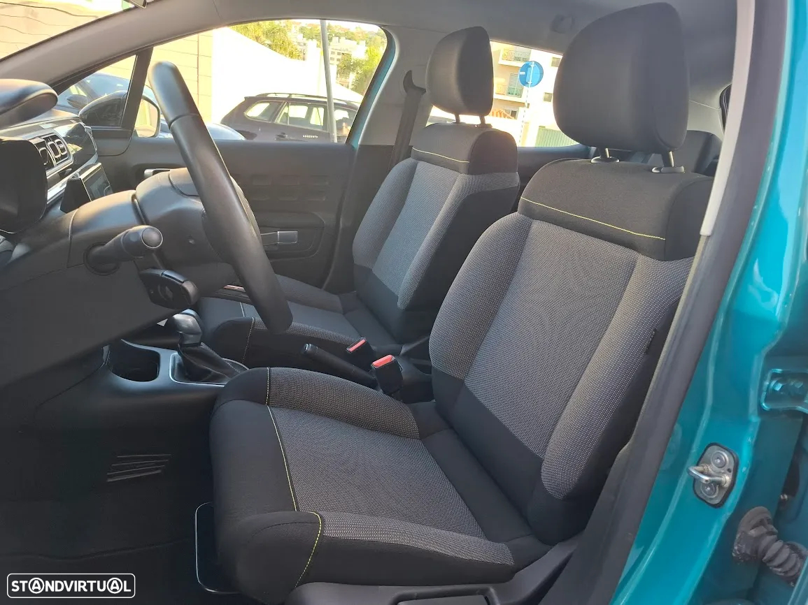 Citroën C3 1.2 PureTech Shine EAT6 - 28