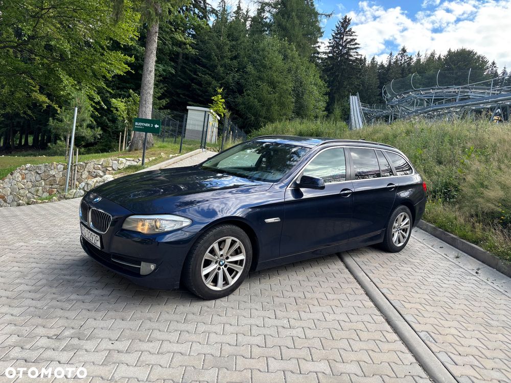 BMW Seria 5 520d - 4