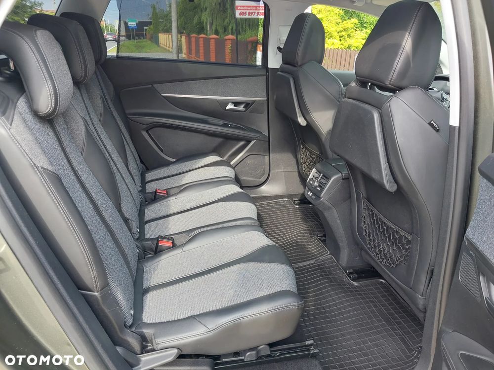 Peugeot 5008 BlueHDi 150 Allure - 24