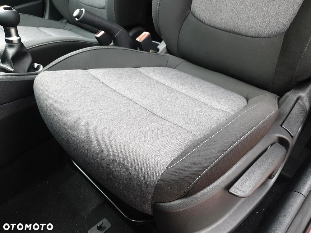 Kia Stonic 1.2 M - 12