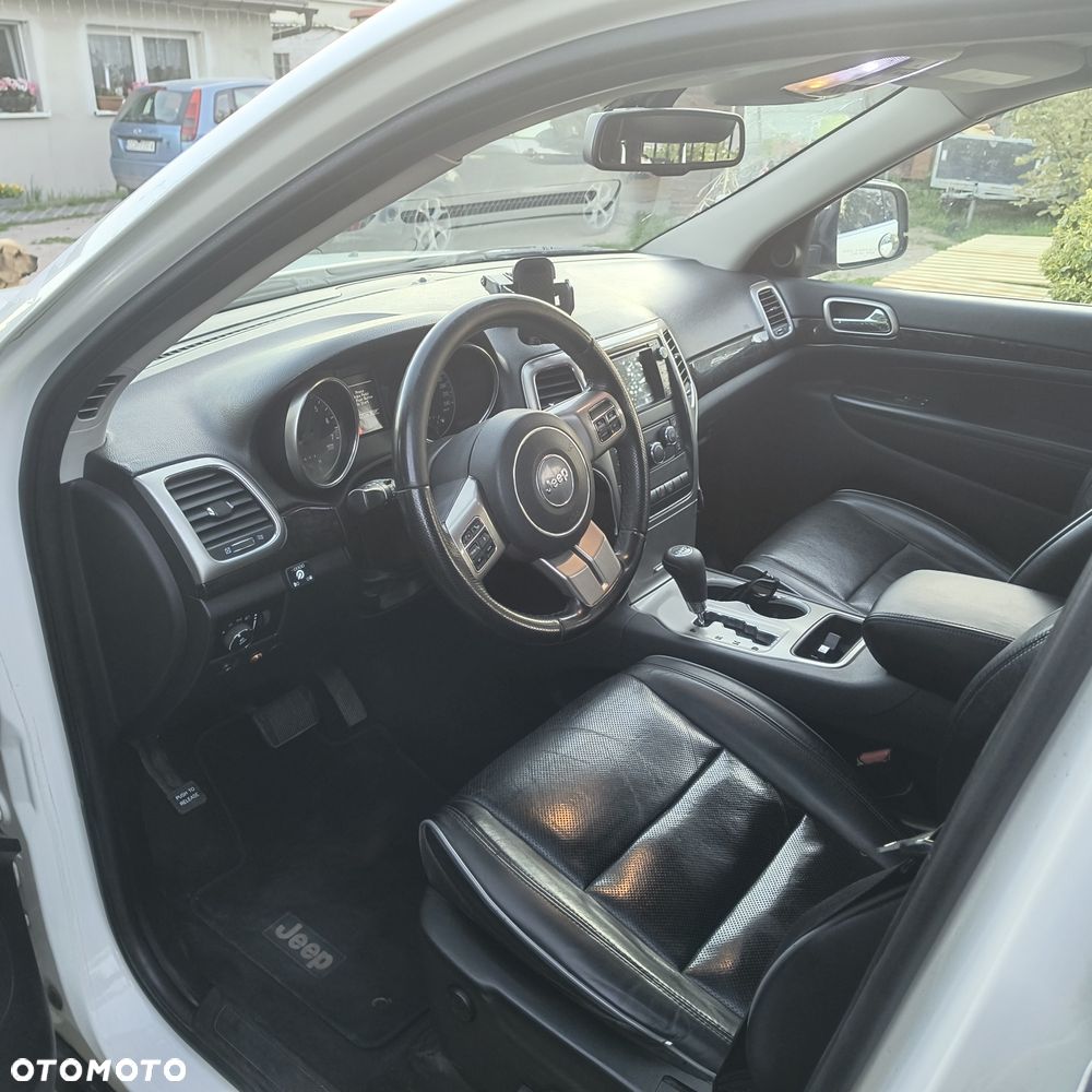 Jeep Grand Cherokee 2012 photo 4
