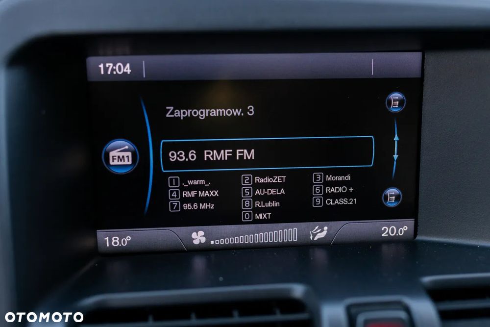 Volvo XC 60 DRIVe Momentum - 32