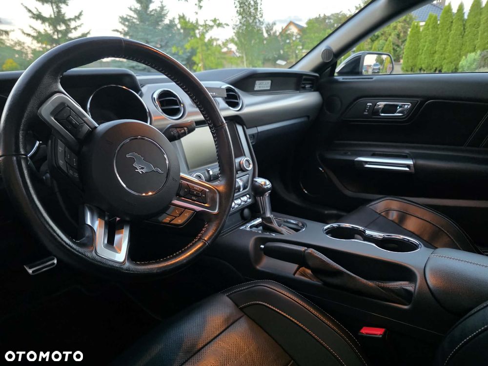 Ford Mustang Cabrio 5.0 Ti-VCT V8 Black Shadow Edition - 12