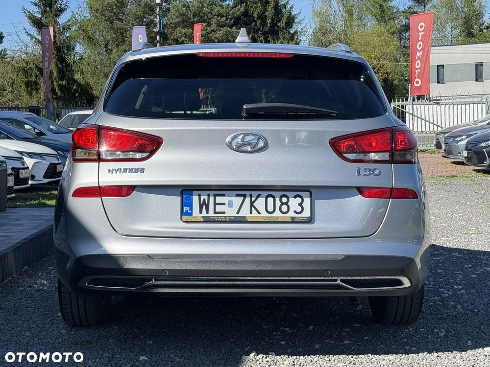 Hyundai i30 1.0 T-GDI Classic + - 9