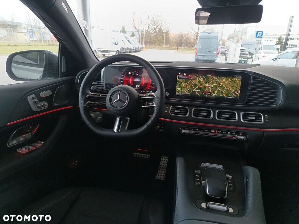 Mercedes-Benz GLE - 26