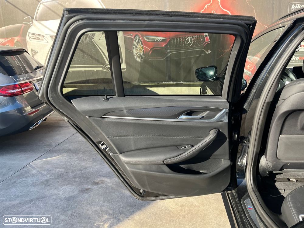 BMW 520 d Pack M Auto - 44