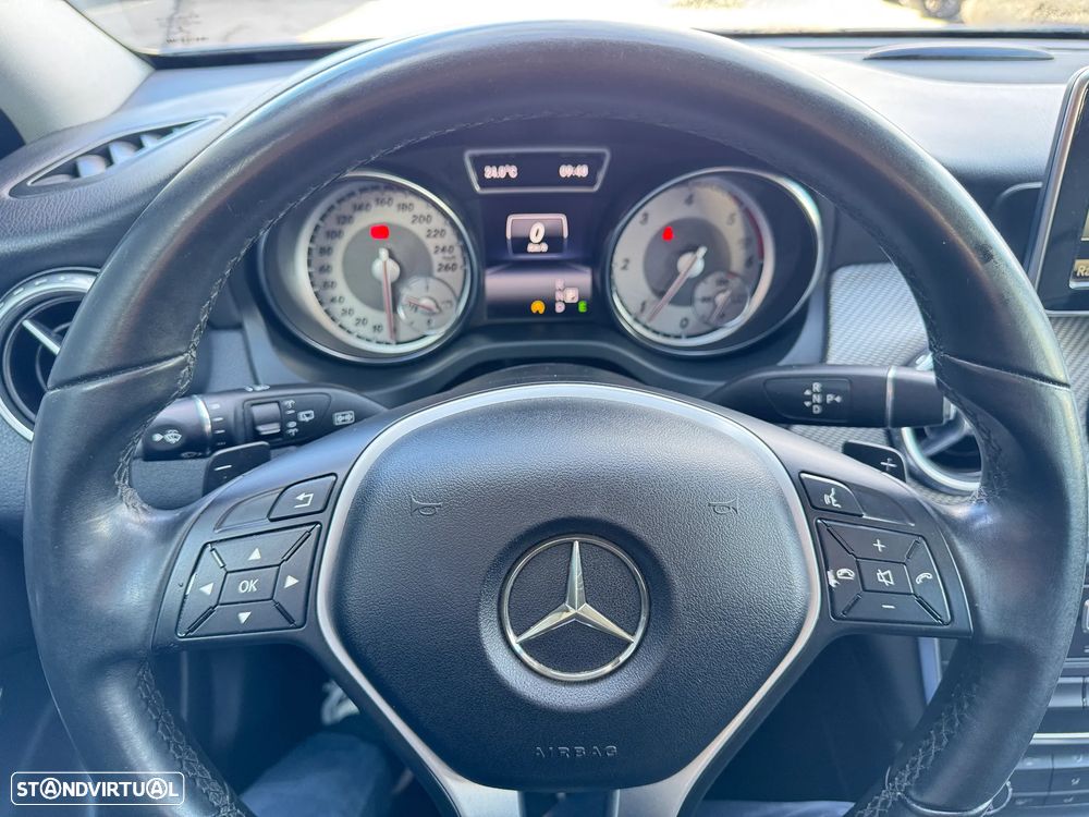 Mercedes-Benz GLA 220 CDI Style - 31