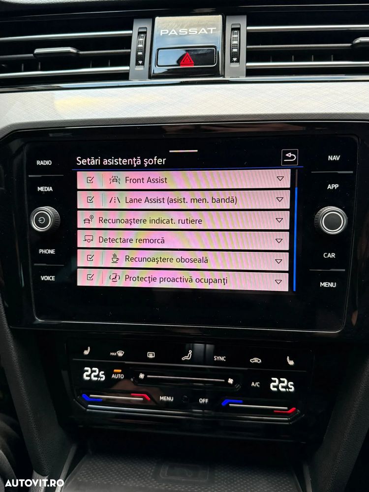 Volkswagen Passat - 16