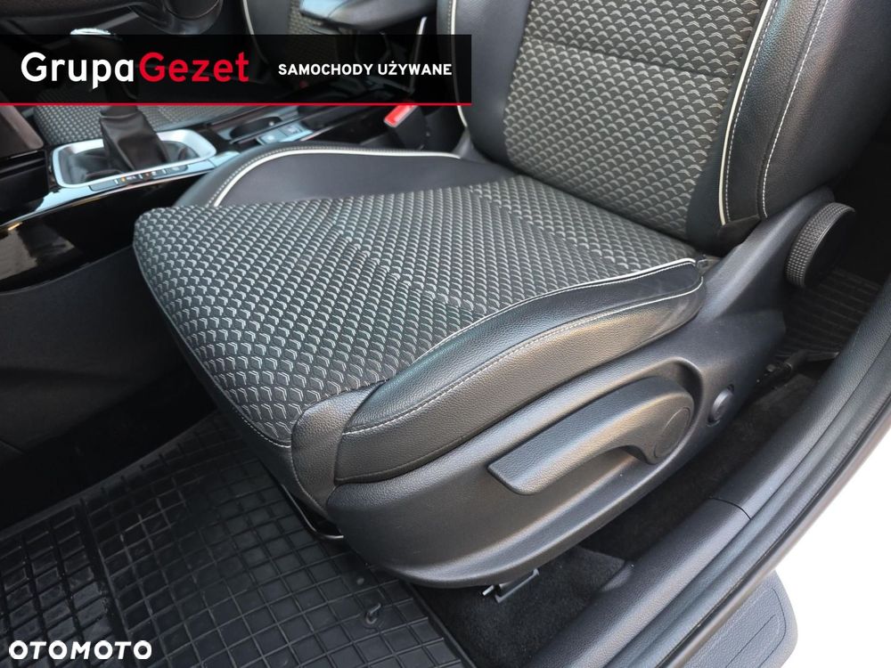 Kia Ceed 1.5 T-GDI Business Line - 12