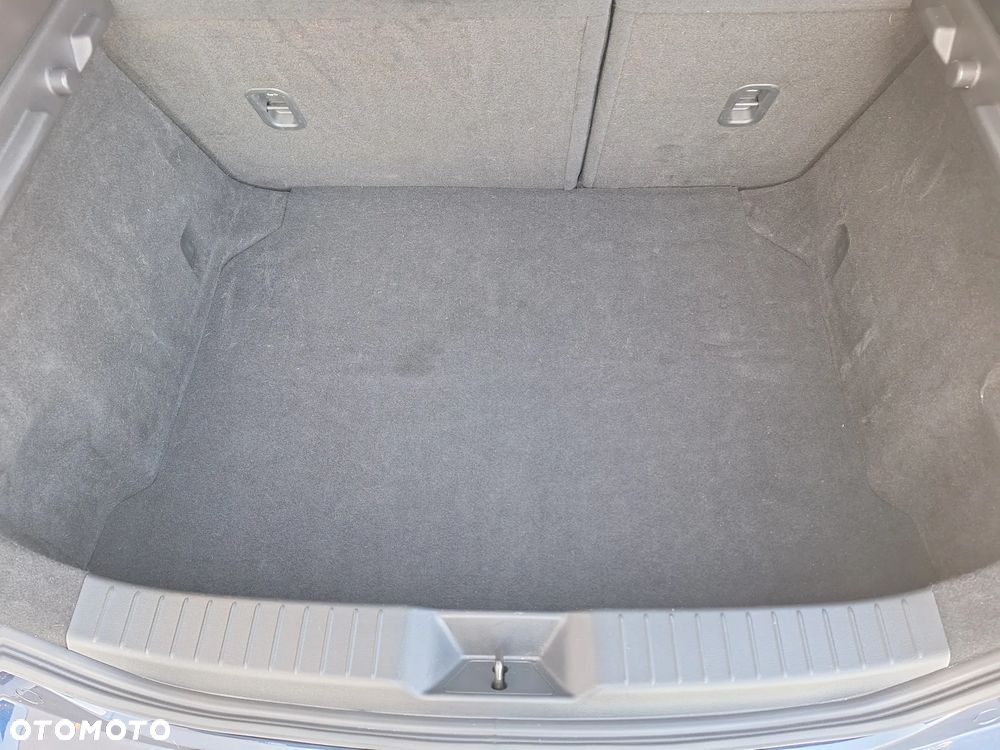 Mazda 3 e-SKYACTIV-G 2.0 M HYBRID HOMURA - 27
