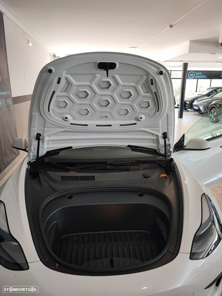 Tesla Model 3 Standard Range Plus RWD - 13