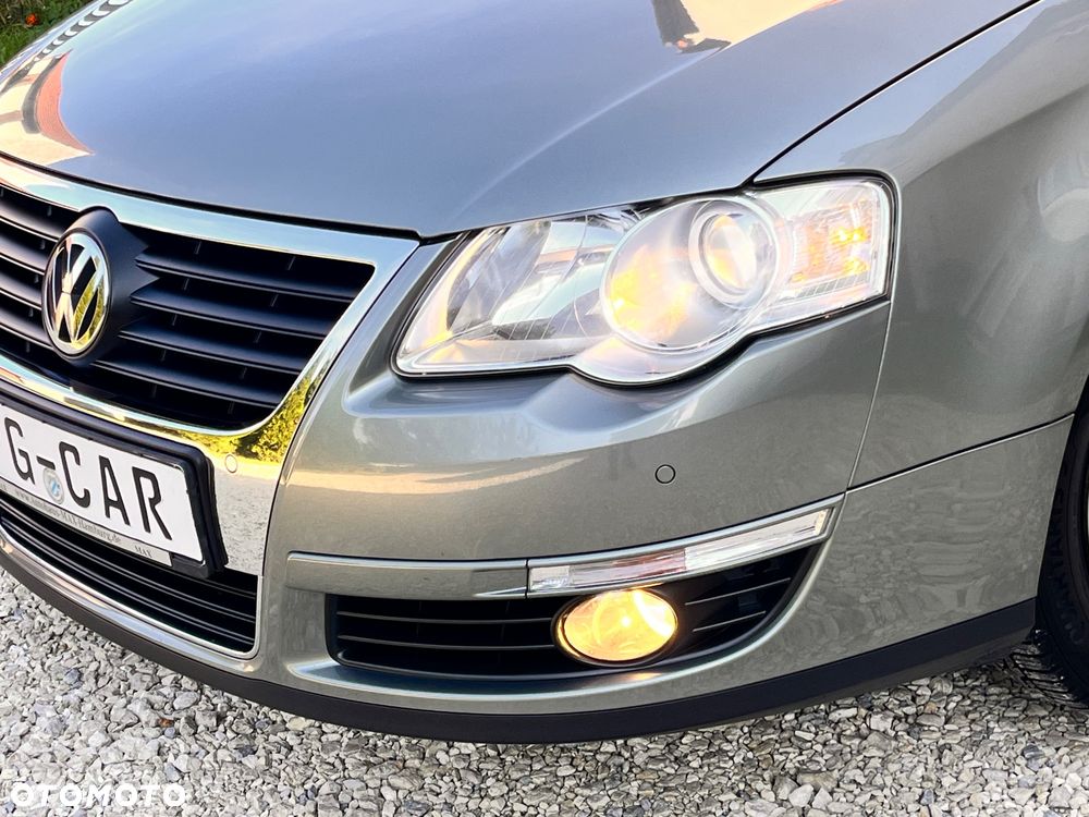 Volkswagen Passat - 32
