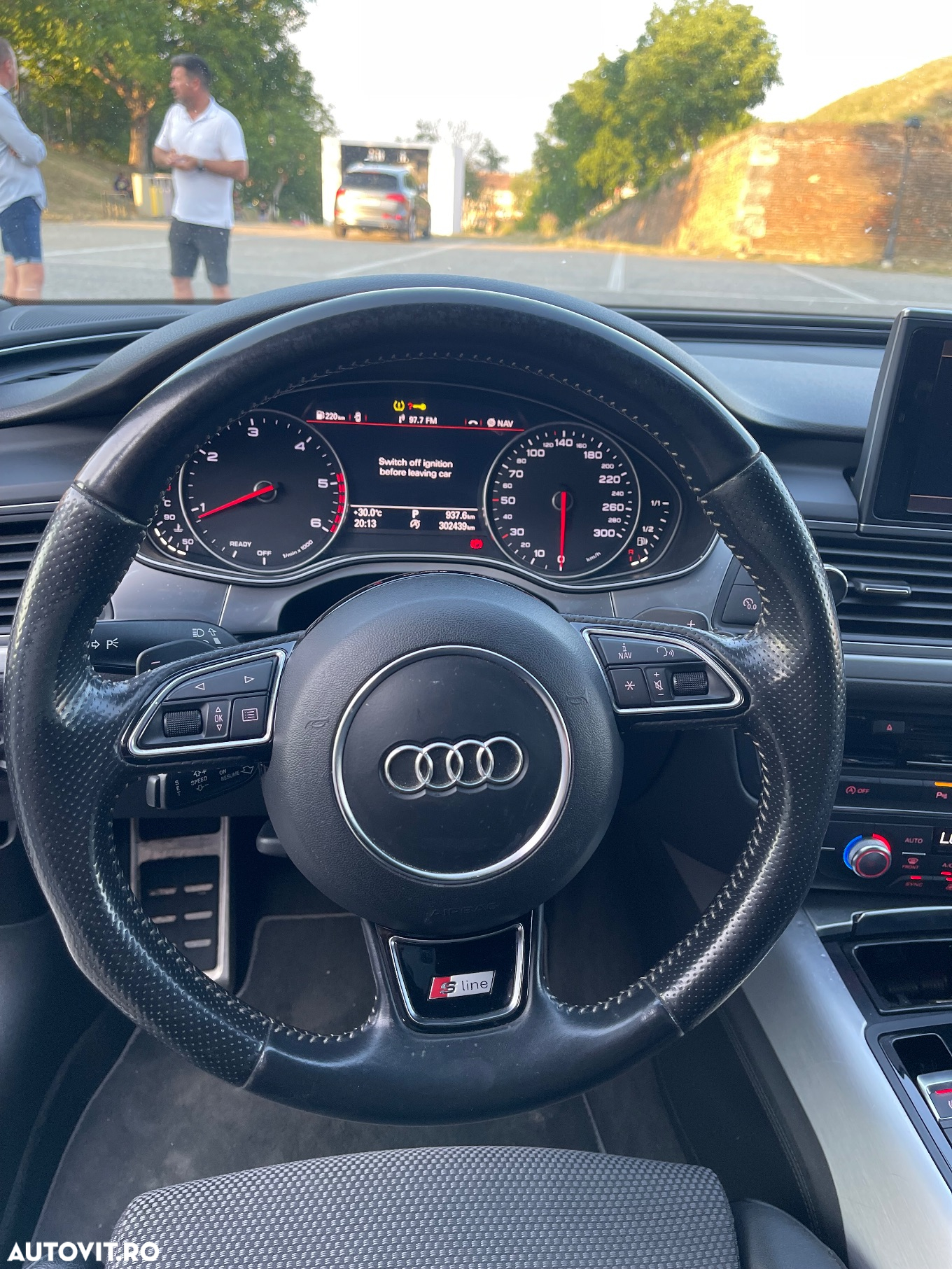 Audi A6 - 12