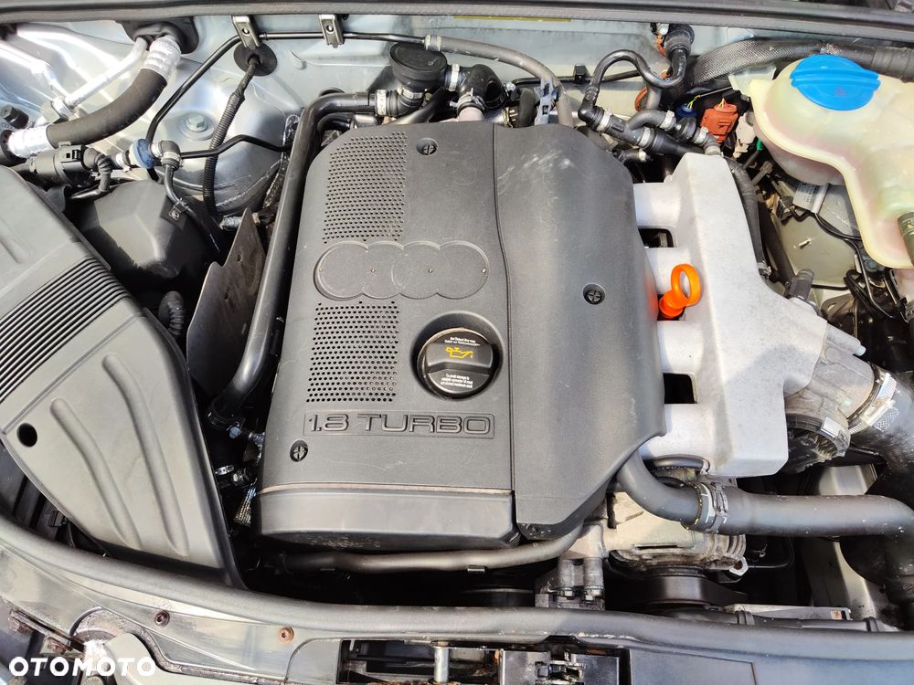 Audi A4 Avant 1.8 T - 8