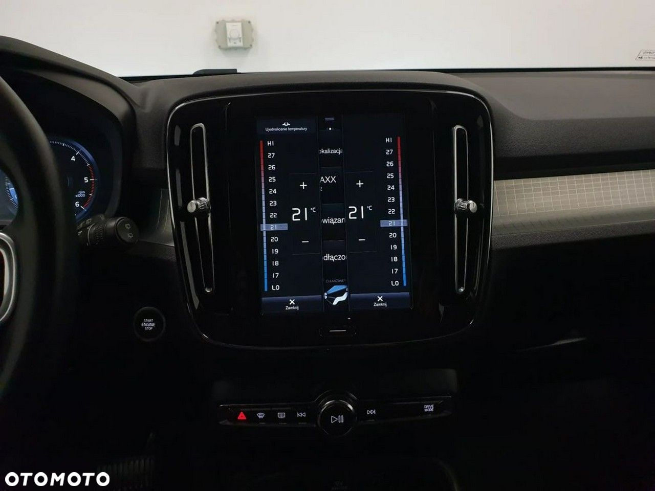 Volvo XC 40 D3 R-Design - 21
