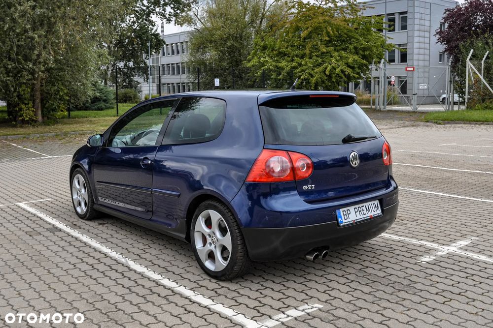 Volkswagen Golf V 2.0 TSI GTI - 3