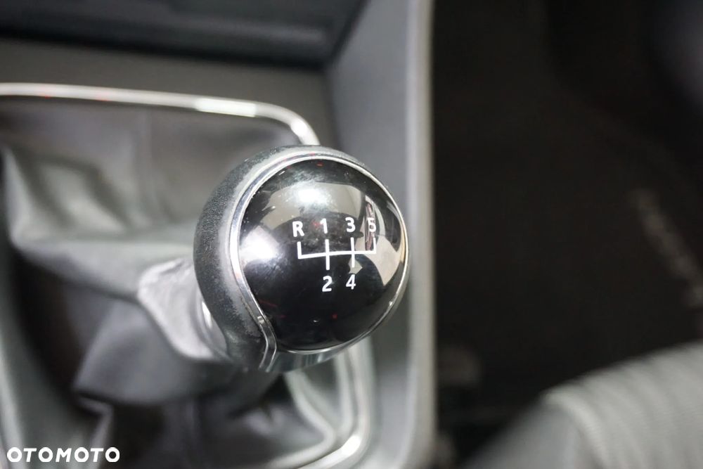 Seat Leon 1.6 TDI DPF Style - 35