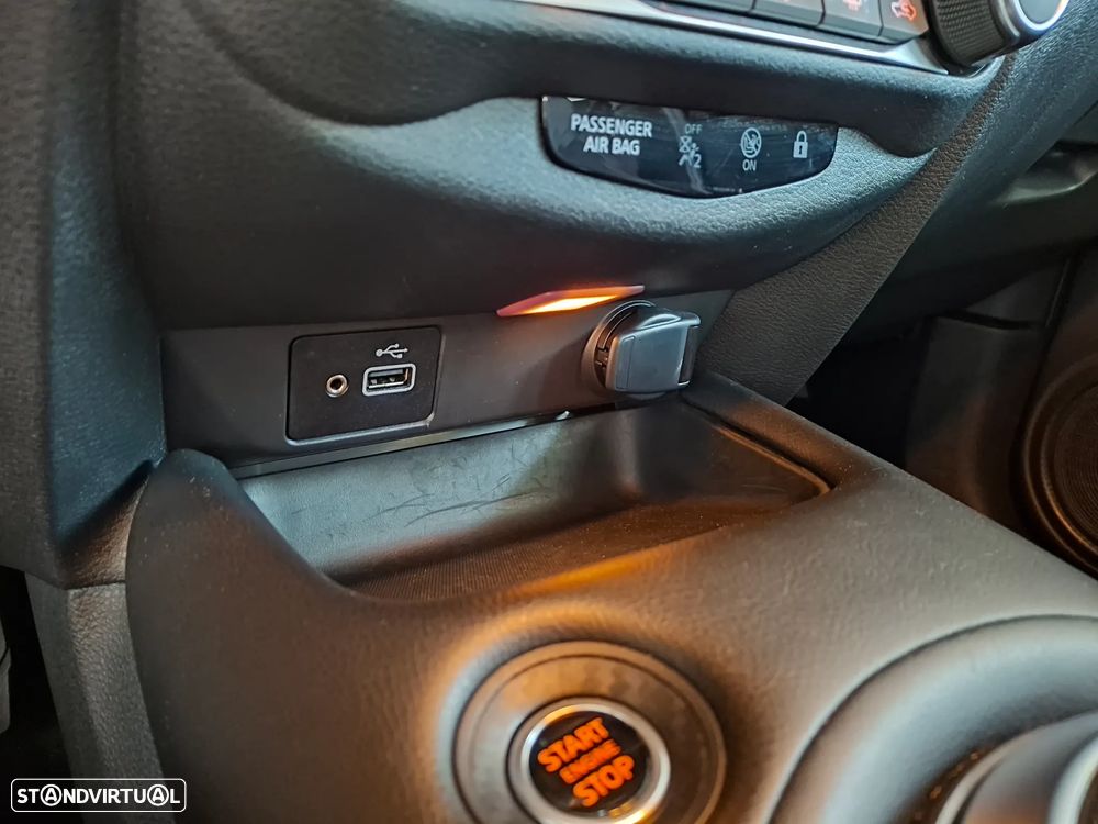 Nissan Juke 1.0 DIG-T N-Connecta NAV. - 26