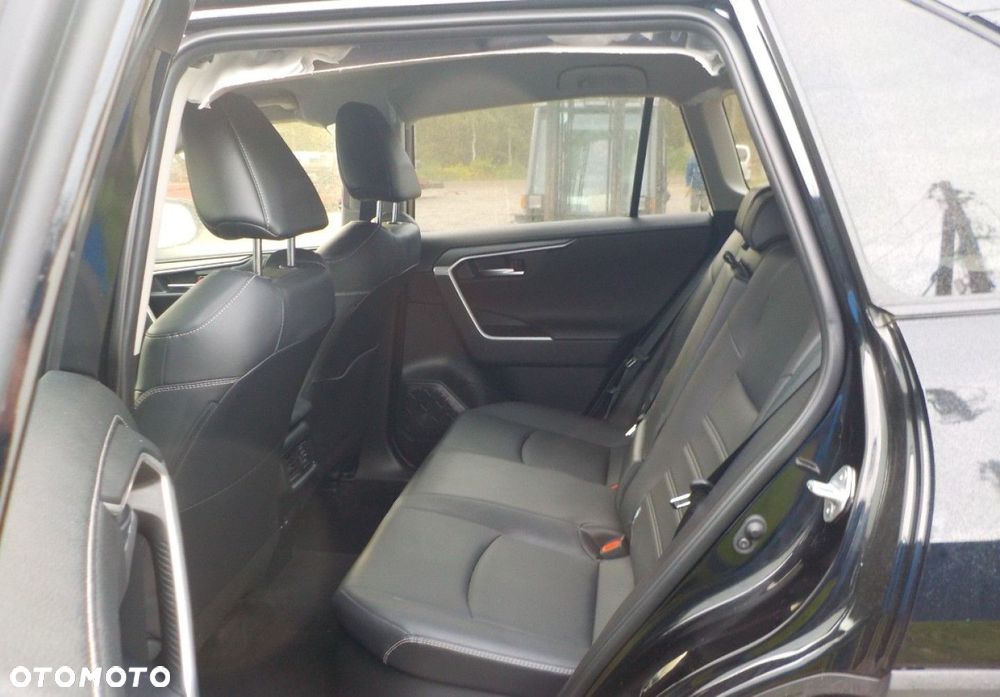 Toyota RAV4 - 24