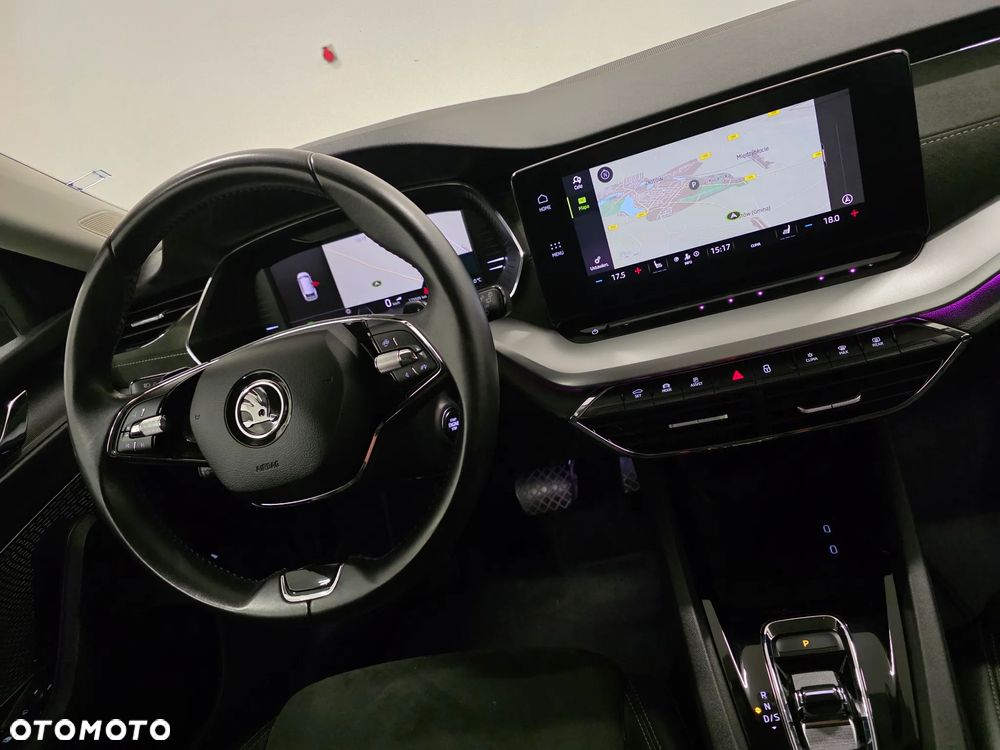 Skoda Octavia 2.0 TDI DSG Exclusive Plus - 8