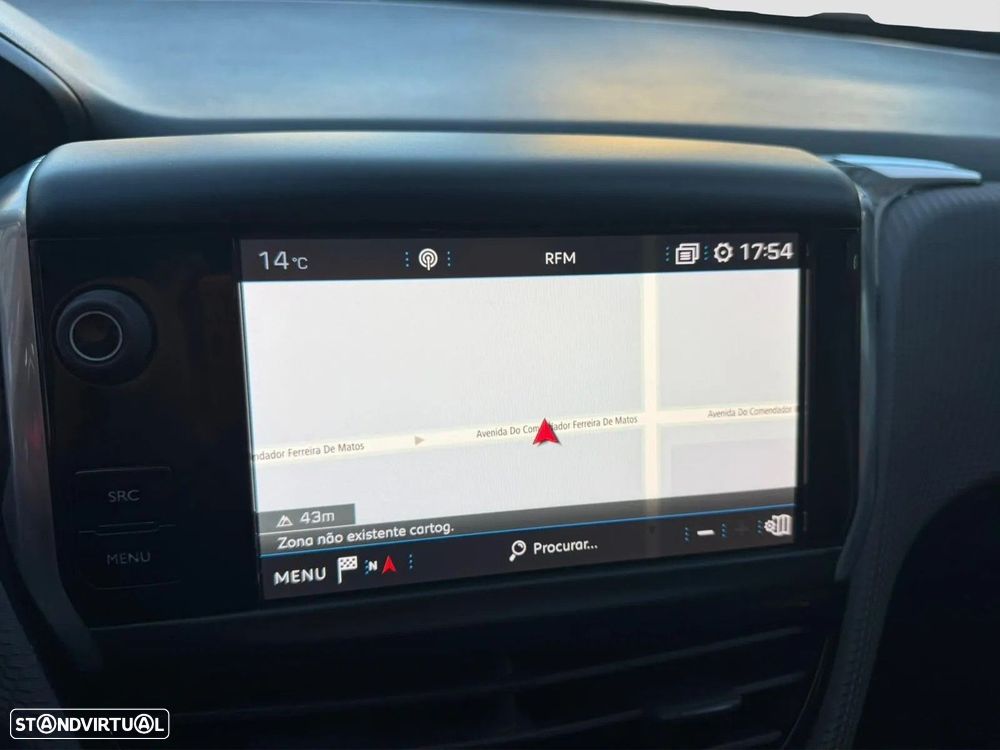 Peugeot 2008 1.2 PureTech GT Line - 8