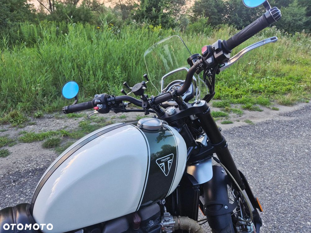 Triumph Scrambler - 13