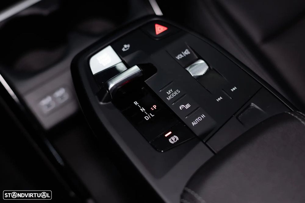 BMW 225xe Active Tourer e xDrive Line Luxury - 37