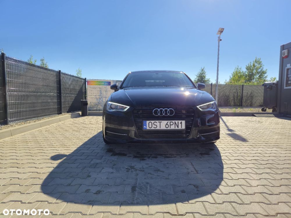 Audi A3 Sportback 1.6 TDI ultra Attraction - 12