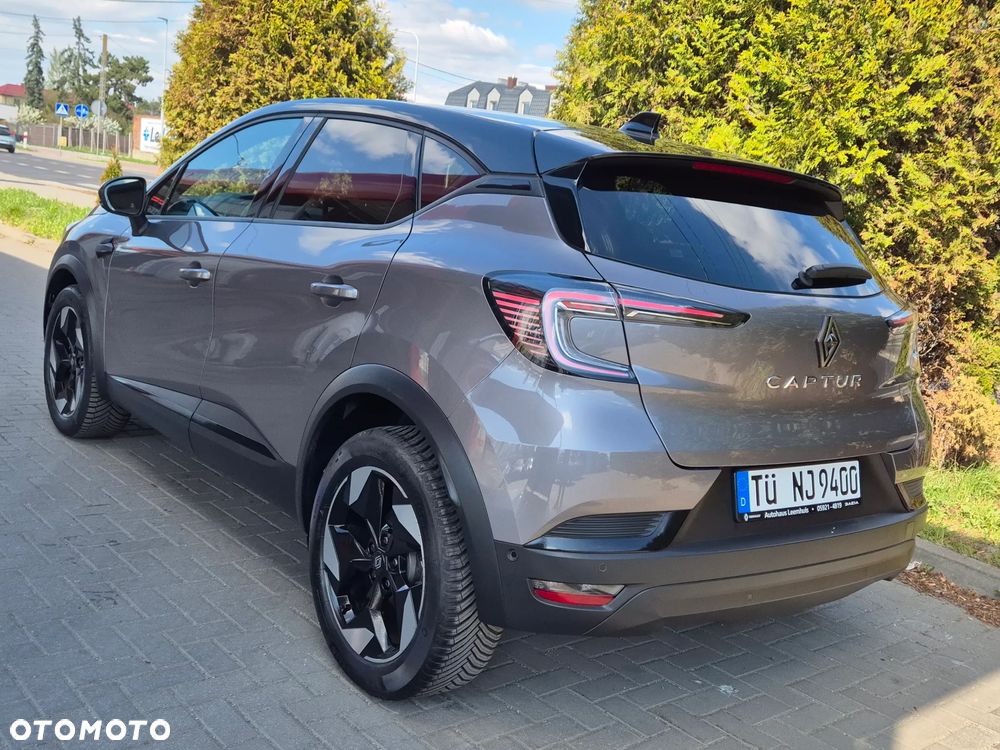 Renault Captur TCe Mild Hybrid 140 GPF TECHNO FAST TRACK - 8