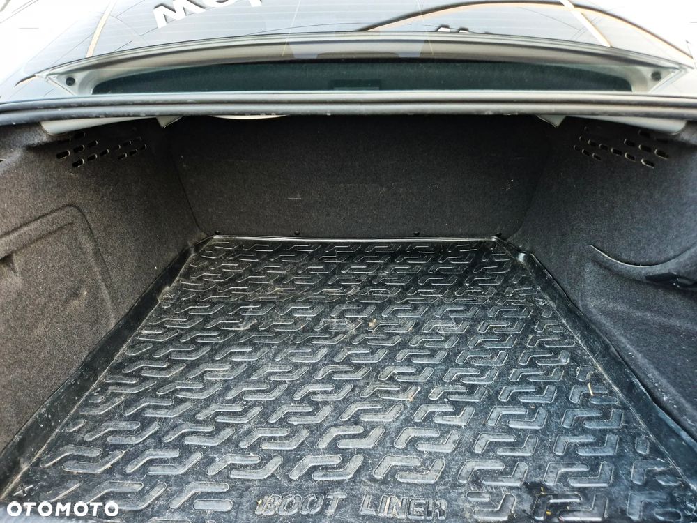 Audi A4 Limousine 2.0 TDI e DPF - 37