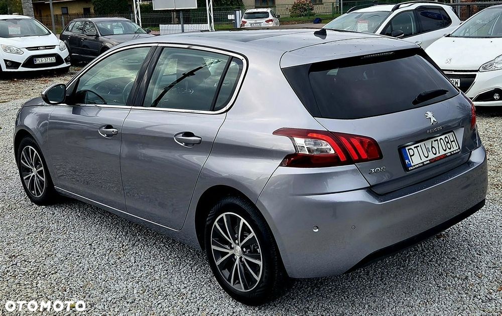 Peugeot 308 - 35