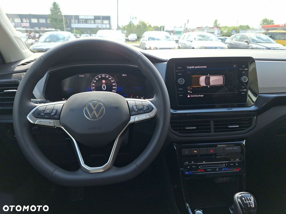 Volkswagen T-Cross - 13
