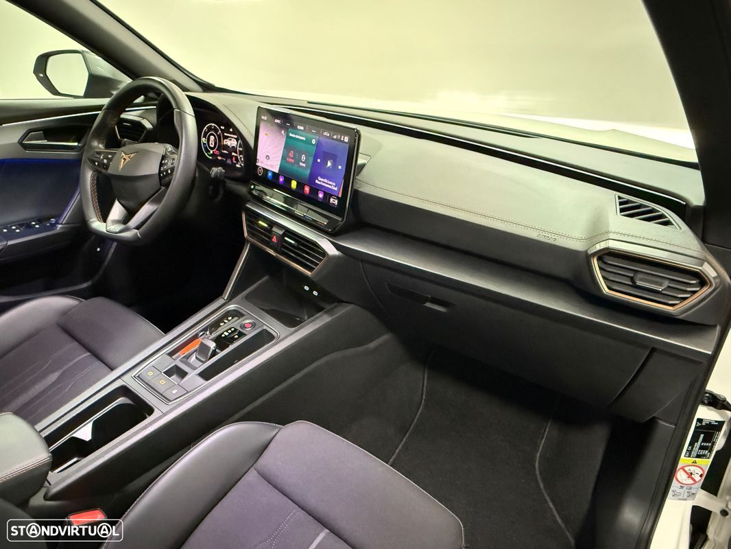 Cupra Formentor 1.4 e-Hybrid DSG - 28