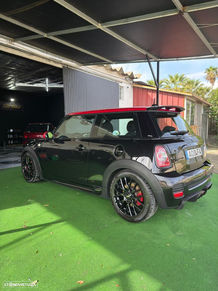 MINI Coupé John Cooper Works - 13