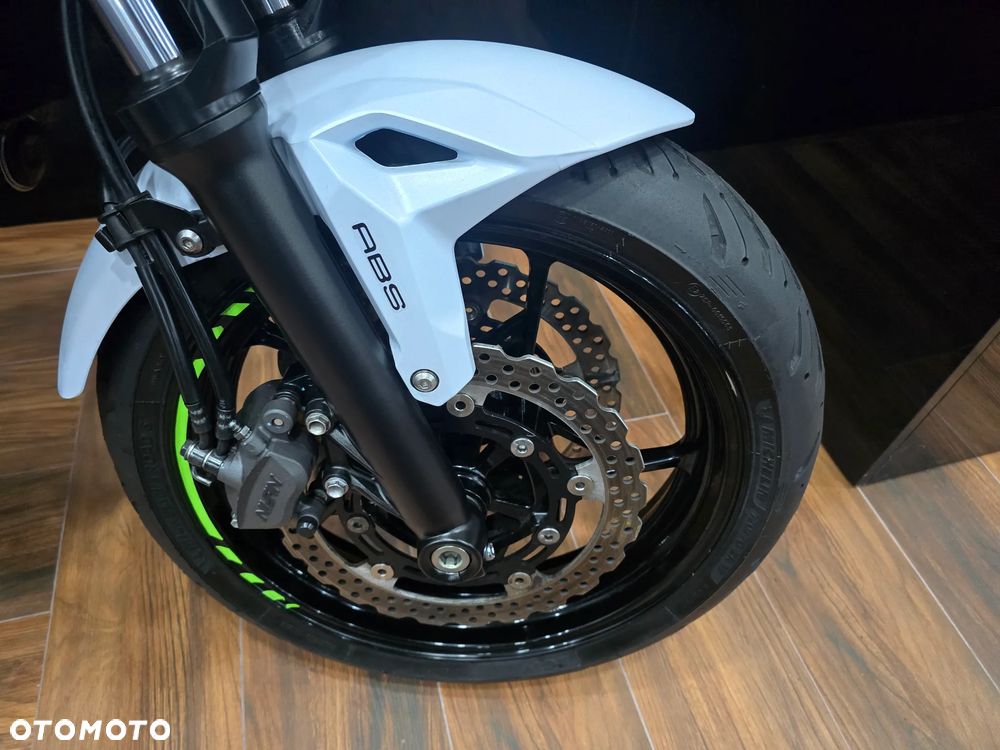Kawasaki Z 650 - 20