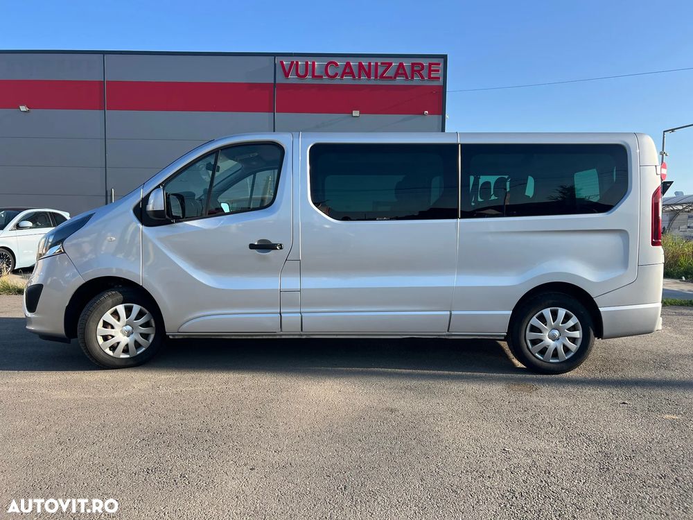 Opel Vivaro - 2