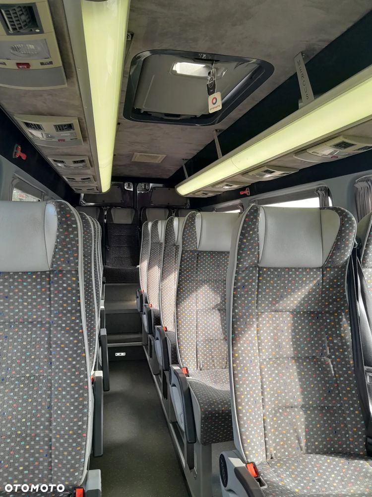 Volkswagen Crafter - 7