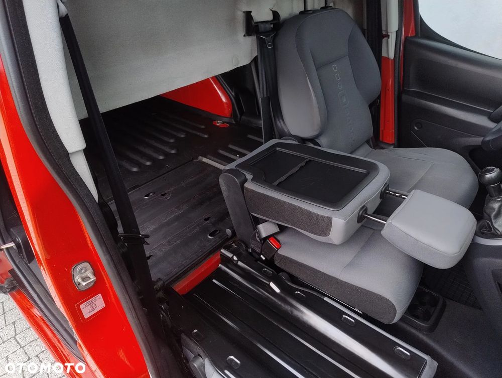 Citroën BERLINGO PO LIFT 1.6 HDI (90KM) 5-BIEGÓW LONG (L2H1) KLIMA STAN IDEALNY SUPER OPCJA 100% BEZWYPADKOWY SERWIS KM NIE MA RDZY ! ! ! - 14