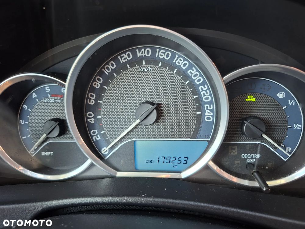 Toyota Auris - 21