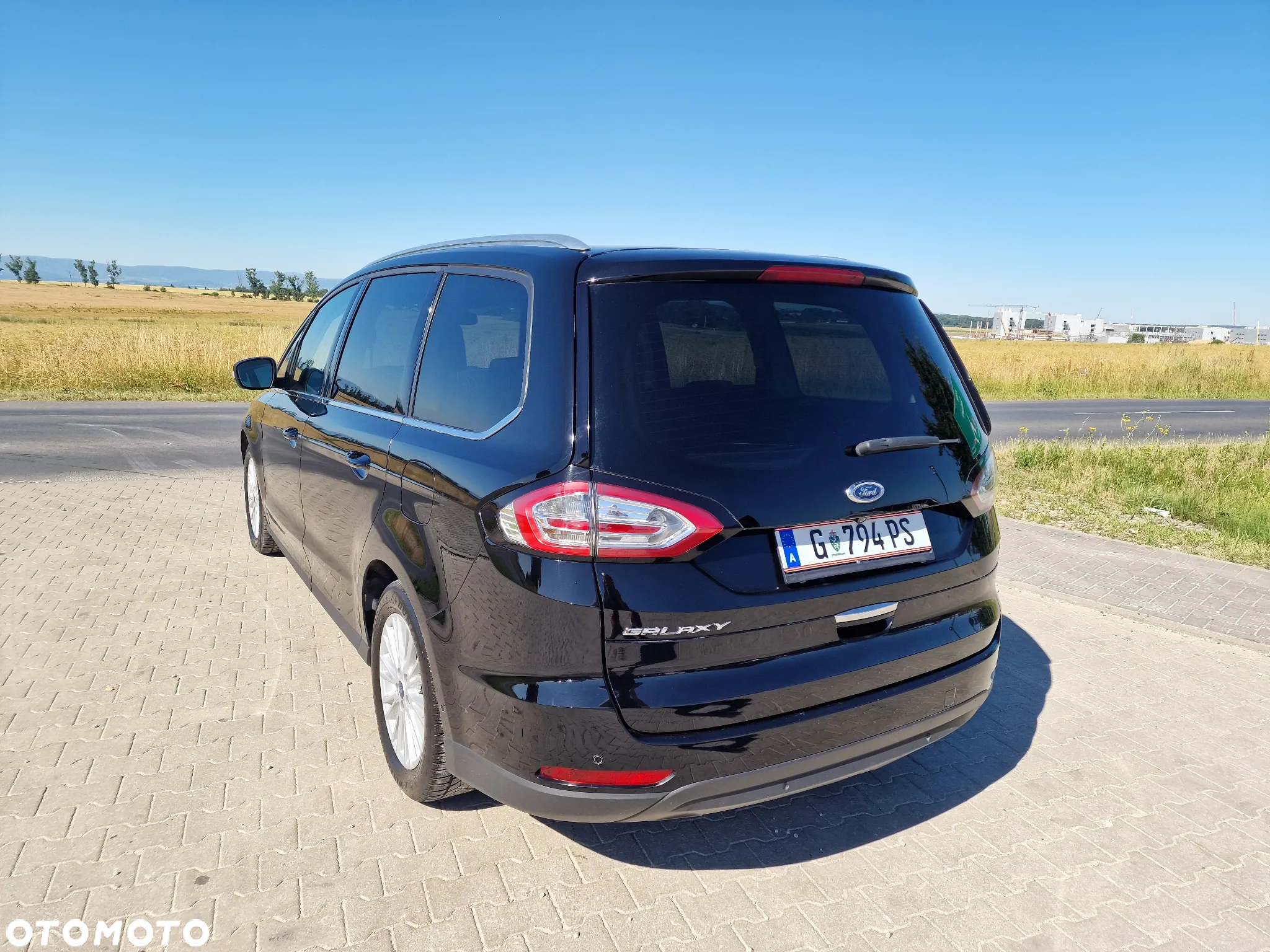 Ford Galaxy 2.0 EcoBlue Twin-Turbo Titanium - 13