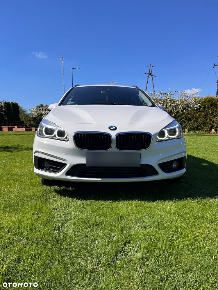 BMW Seria 2 218i - 8
